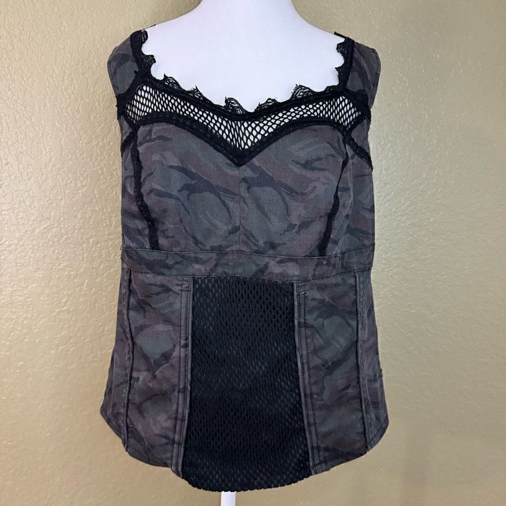 Tripp NYC Daang Goodman Women’s 1/XL Camo Fishnet Sleeveless Top Corset Lace